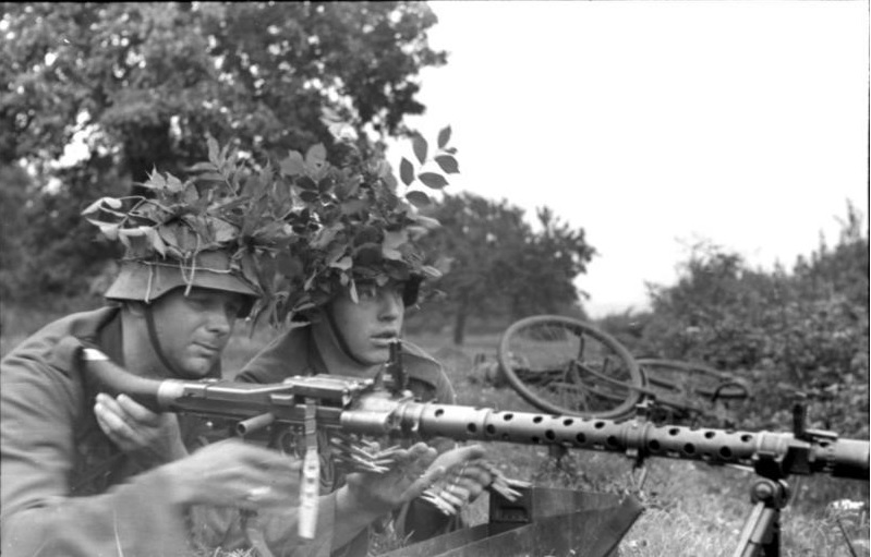 Vojnici sa MG 34.